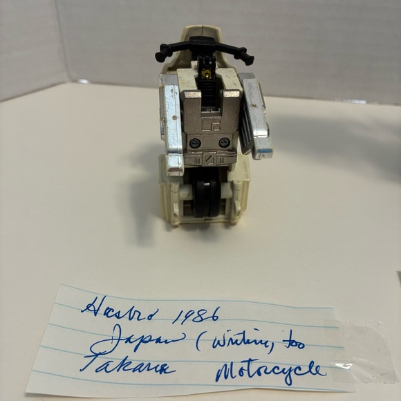 Transformers - 1986 Takara / Hasbro Vehicles - Fire truck, Motorcycle, Ambulance - Picture 7 of 9